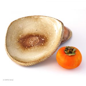 KSC141002 ISEGAHAMA Triangle Plate Hyuga Spiral Teller 1