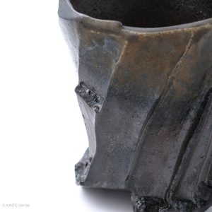 KSC111005 Baba Takashi Kuro-Bizen Cup B Side detail
