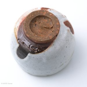 KSC111006 Baba Takashi Shino Cup A fingerprints bottom