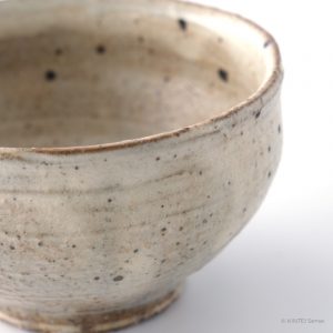 KISARAGI GAMA Kohiki Cups Kleine Kohiki Teeschale Right side profile