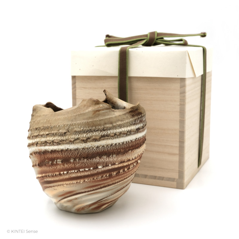 KSC351008 Ishida Kazuya Raho Spiral Vase (2) With box