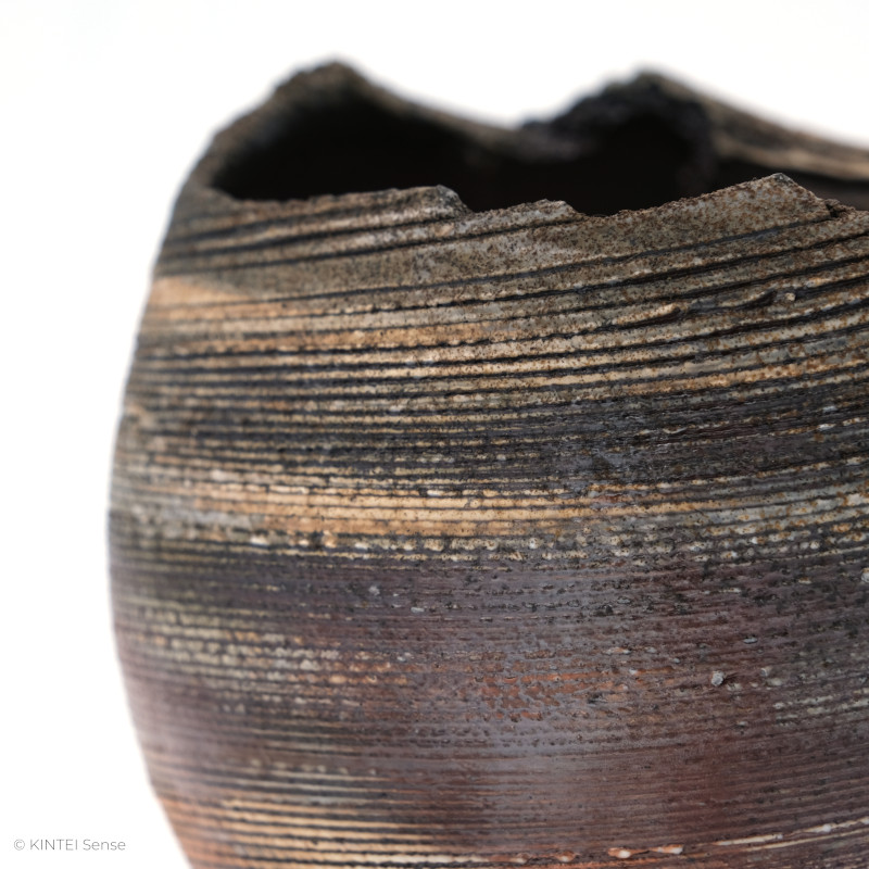KSC351009 Ishida Kazuya Raho Spiral Vase round (9) Left side detail