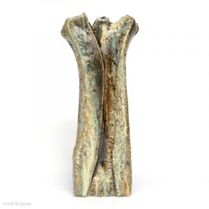 Rupert Grottenthaler Viereckige Vase Ascheglasur Holzbrand Vordere Seite KINTEI Sense Japanische Keramik