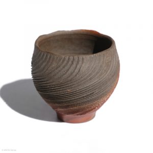 KSC111013 Ishida Kazuya Hidasuki Sake Schale KINTEI Sense Japan Guinomi Holzbrand Profil Hinten