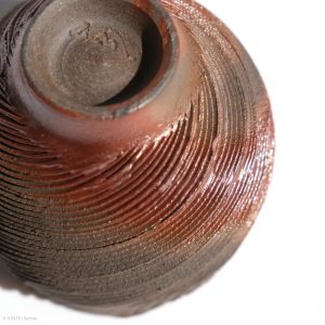 KSC111013 Ishida Kazuya Hidasuki Sake Schale KINTEI Sense Japan Guinomi Holzbrand Maße Detail Fuß