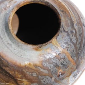 KSC161010 ISHIDA Kazuya Raho runde kleine vase KINTEI Sense Bizen Japan Nahaufnahme oben mit Innenansicht