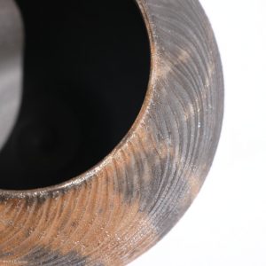 KSC161013 ISHIDA Kazuya Hidasuki Schale KINTEI Sense Bizen Japan Nahaufnahme oben it Innenansicht