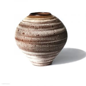 KSC351015 Ishida Kazuya Runde Raho Vase KINTEI Sense Bizen Keramik Anagama Holzbrand Unglasierte Vase Von oberen Profil mit dunkler Seite