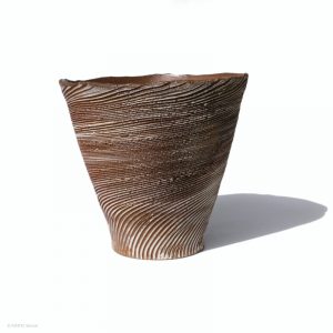 KSC351016 Ishida Kazuya Konische Raho Vase KINTEI Sense Japanische Keramik Unglasierte Vase Holzbrand Im ganzen hintere Seite