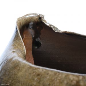 KSC351017 Ishida Kazuya Raho Vase mit Ascheanflug KINTEI Sense Japanische Keramik Bizen Detail Ausguß