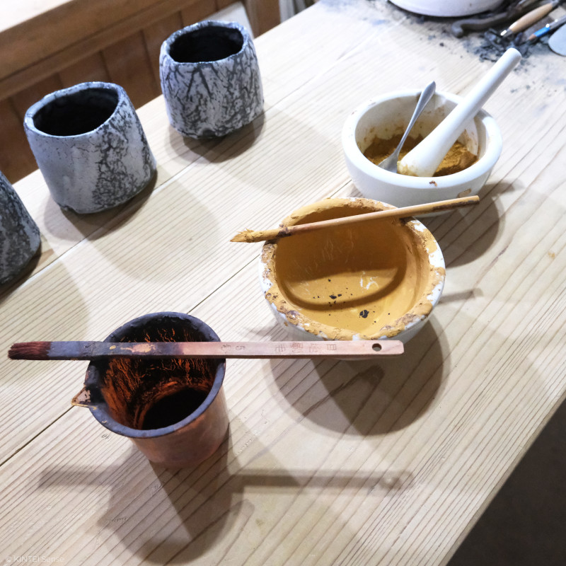 KINTEI Sense Hayashi Yuka Werkstatt Japan Mino Shino Keramik Toki Werkstatt Underglaze Unterglasur