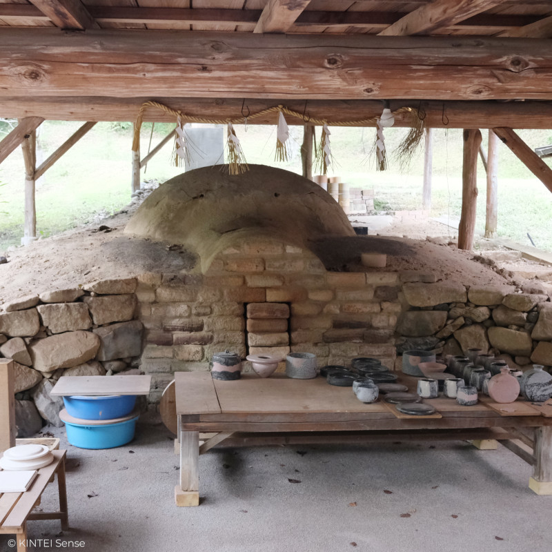 KINTEI Sense Hayashi Yuka Werkstatt Japan Mino Shino Keramik Anagama Ofen Toki