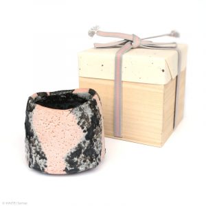 HAYASHI Yuka KINTEI Sense Galerie Shino Keramik Japan Mino Teekeramik Teezeremonie Matcha-schale Chawan Matcha Rosa und graue Schale Mit Paulownia Holzkiste signiert