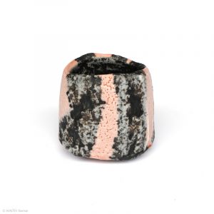 HAYASHI Yuka KINTEI Sense Galerie Shino Keramik Japan Mino Teekeramik Teezeremonie Matcha-schale Chawan Matcha Rosa und graue Schale Seitenansicht