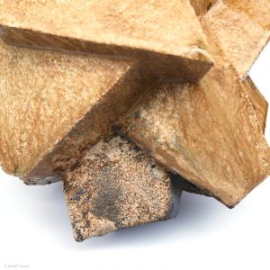 KINTEI Sense TAO Akira, Shigaraki, Japan Sitting Objet, Objekt, Vase, Skulptur Holzbrand, Ascheanflug, geometrische Form Boden Detail