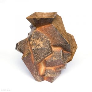 KINTEI Sense TAO Akira, Shigaraki, Japan Sitting Objet, Objekt, Vase, Skulptur Holzbrand, Ascheanflug, geometrische Form Profil
