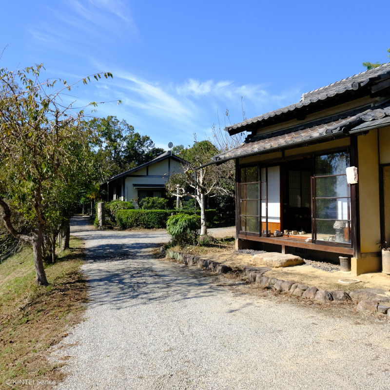 TANIMOTO TAKASHI MITA GAMA KINTEI Sense IGA KERAMIK JAPAN Werkstatt Gebäude