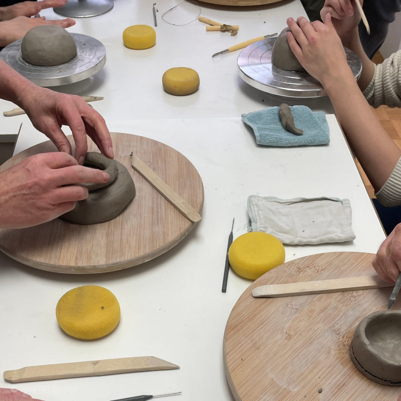 KINTEI Sense Ausstellung Do der Weg des Tons Ausstellung Sake Workshop