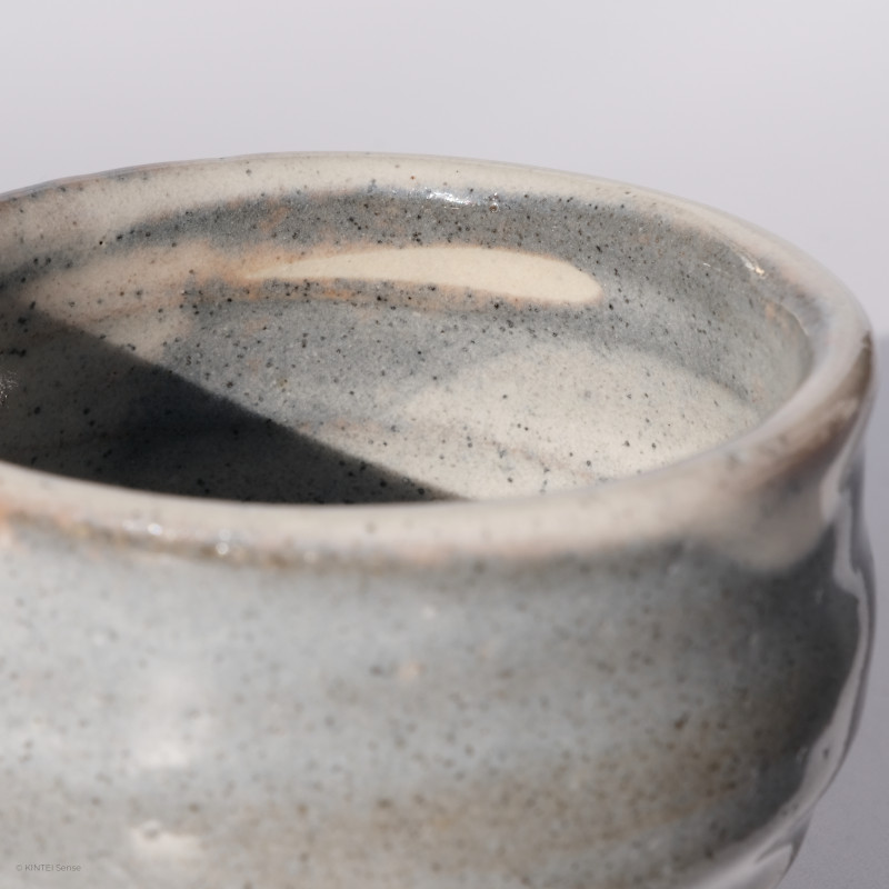 KINTEI Sense MANPU GAMA, Japan, Keramik, Zao-Yaki, Kohiki, Sake Schale, Profil detail