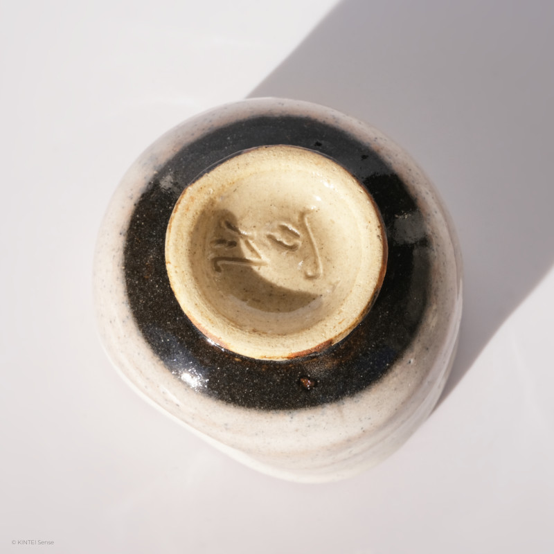 KINTEI Sense MANPU GAMA, Japan, Ceramics, Zao-Yaki, Kohiki, Sake Cup, Free Form, Bottom view with signature