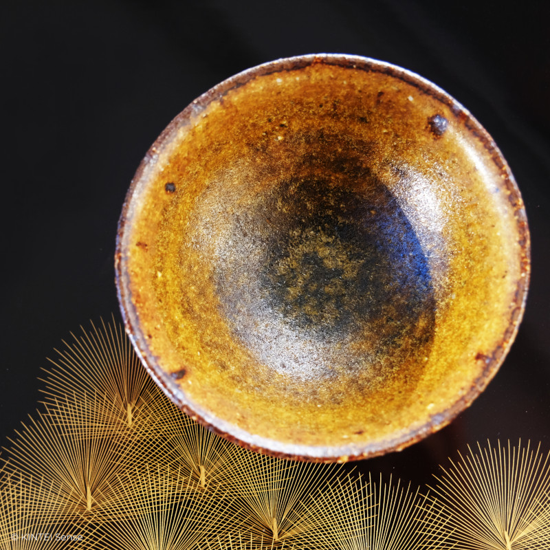 KINTEI Sense, Inspiration, Sake, Guinomi, Shuki, Shuhai, Tokkuri, Katakuchi, Sake Keramik, Geschichte und Sammler Tipps, Sakazuki von Kimura Hajime, Tajimi, Mino, Ko-seto